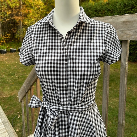 Suzy Shier⎪Gingham black and white check shirt dress - Picture 4 of 9
